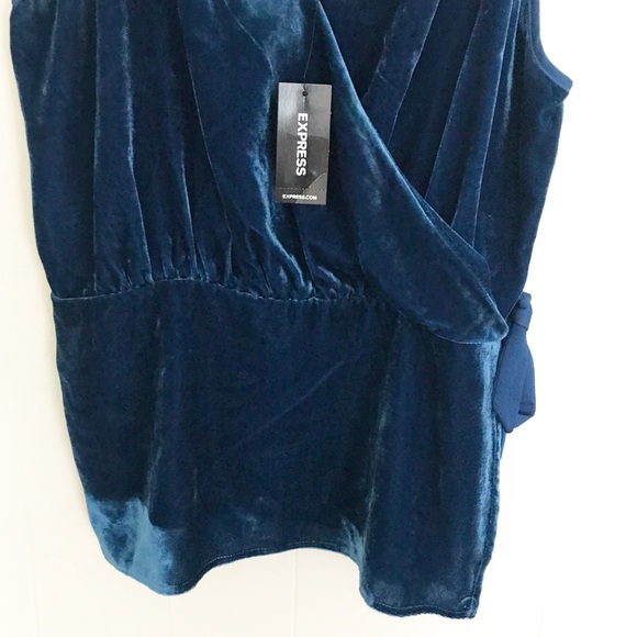 Express Velvet Tank Top - Picture 6 of 9